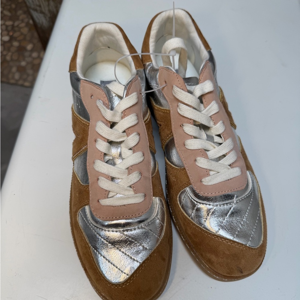 NEW Stylish Silver and Tan Women's Sneakers by MIA 8.5
